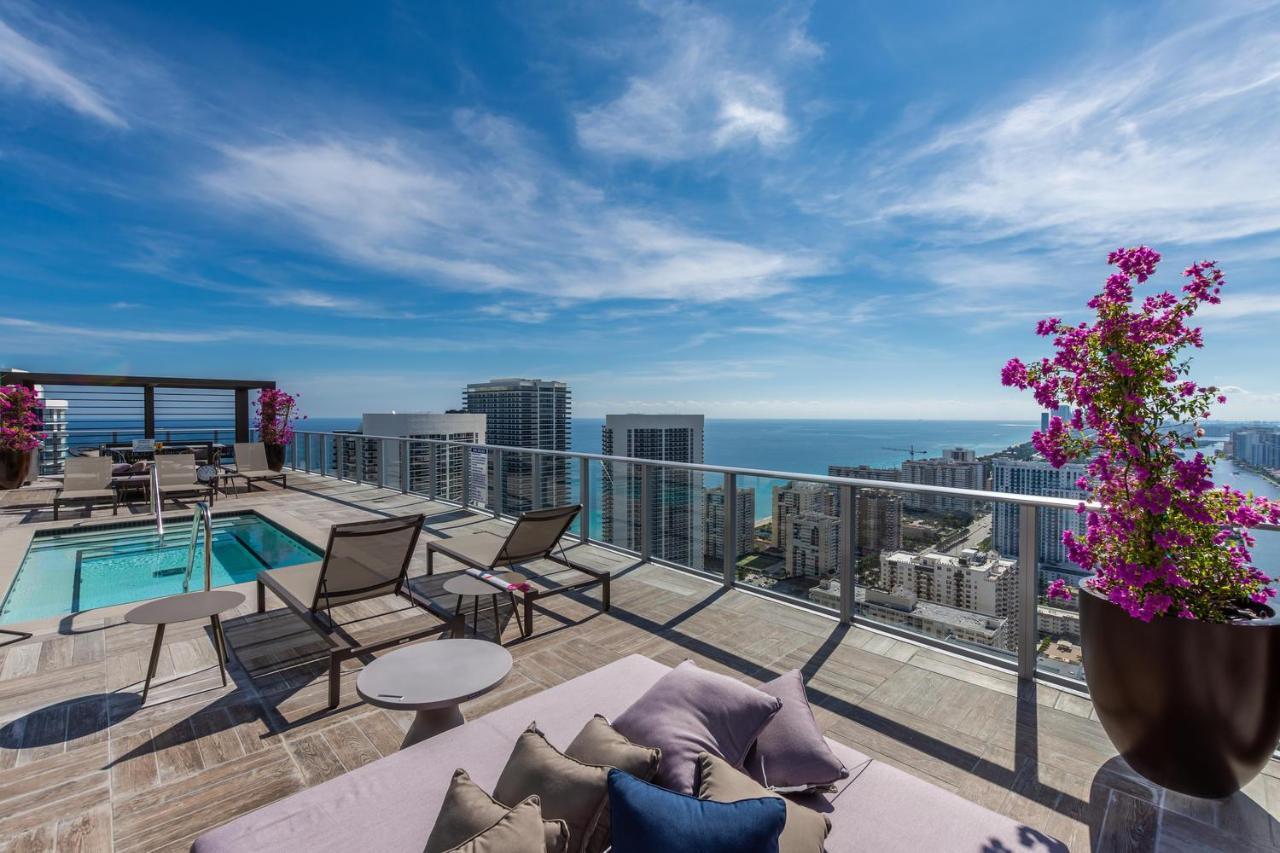 Espectacular Condo Esquina Beach House Hollywood Apartamento Dış mekan fotoğraf